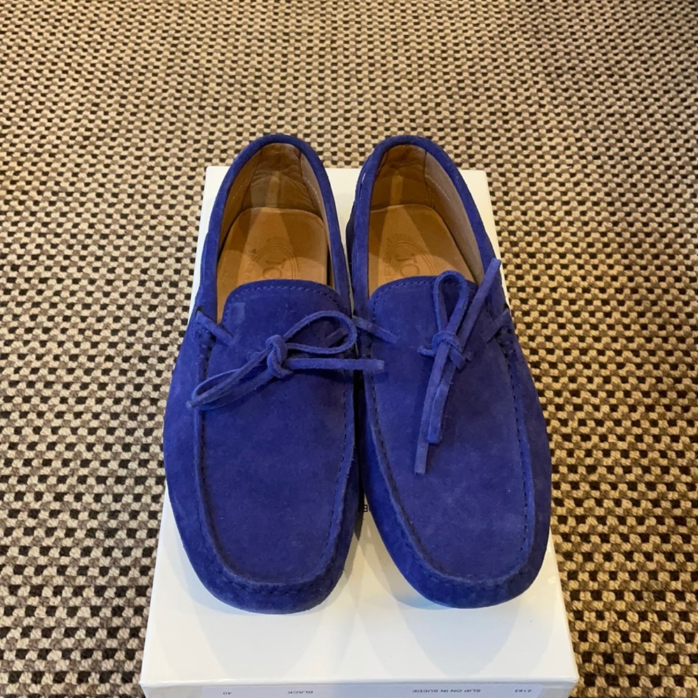 Tod's Gommino Driving Loafers